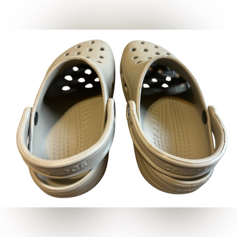 Crocs Classic Clogs Tan Khaki Size 7 Women / 5 Men EUC - Picture 7 of 12